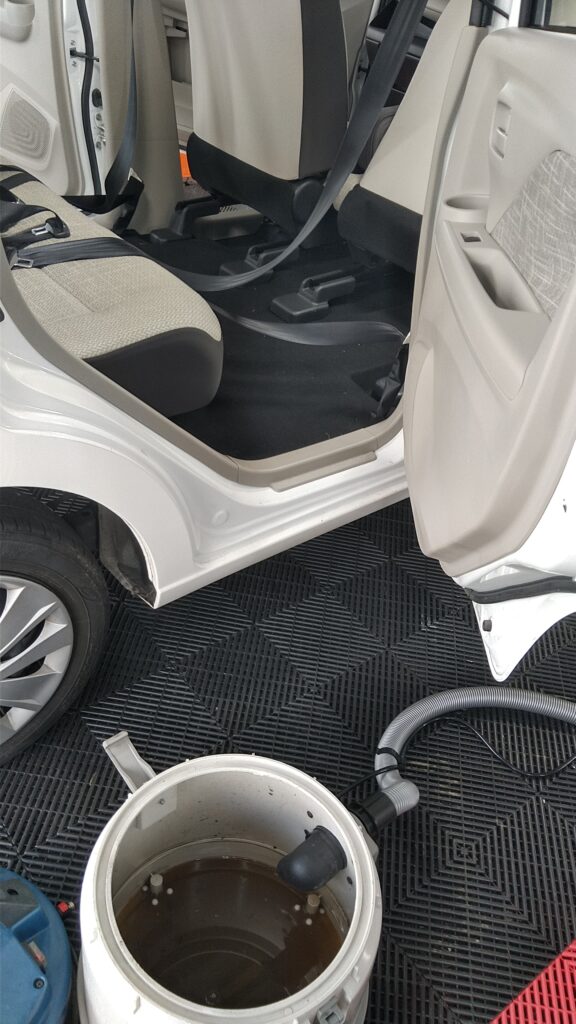 ワゴンR　嘔吐ルークリ♪